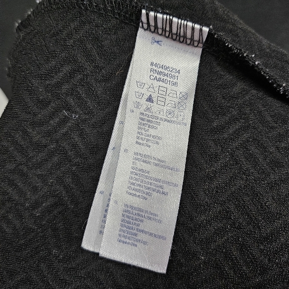 Forever 21 Textured Pull On Black Fit and Flare Mini Dress Size S - Picture 7 of 7